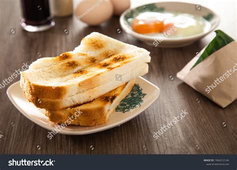 176 Roti kaya Images, Stock Photos & Vectors | Shutterstock