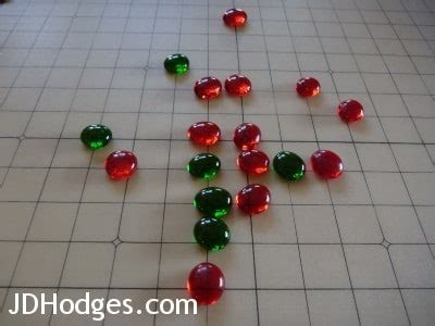 Playing Pente, a cool boardgame, on the computer | J.D. Hodges