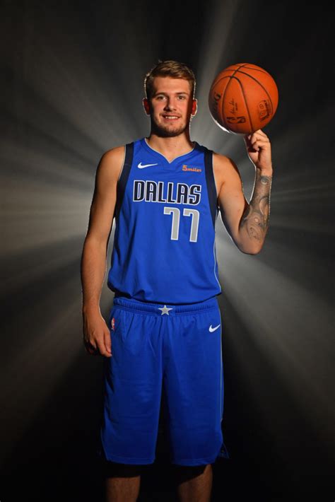 🔥 [20+] Luka Doncic Dallas Mavericks Wallpapers | WallpaperSafari