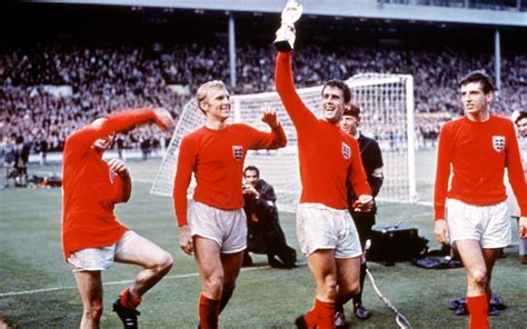 England shirt worn by Geoff Hurst in 1966 World Cup final expected to sell for £500,000