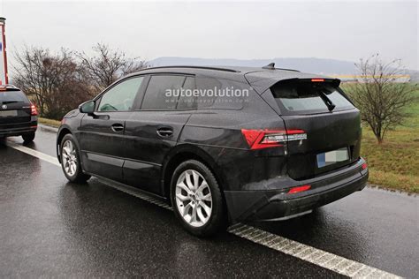 2021 Skoda Electric SUV Makes Spyshots Debut, Looks Different to the ID.4 - autoevolution