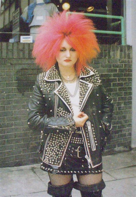 Punk rock girl | Punk rock fashion, 80s punk fashion, Womens fashion punk