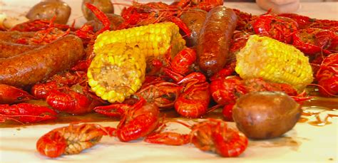 Crazy for seafood? Tips for a smashin’ crawfish boil | Crawfish, Crawfish season, Crawfish boil