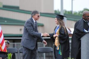 Lamar High School holds Graduation | News and Press