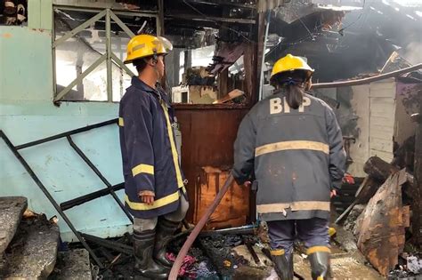 WATCH: Fire hits residential area in Sampaloc, Manila | ABS-CBN News