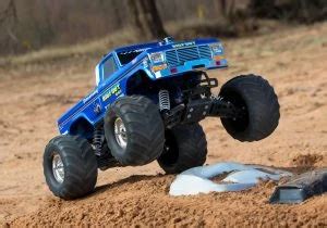 Traxxas Goes Retro with the Bigfoot #1 | RC Newb