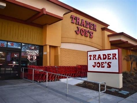 HEB, Trader Joe's: New Year's 2021 Grocery Hours In Sugar Land | Sugar Land, TX Patch