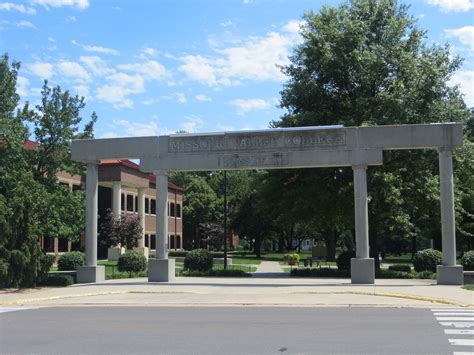 20160707 66 Missouri Valley College, Marshall, Missouri | Flickr