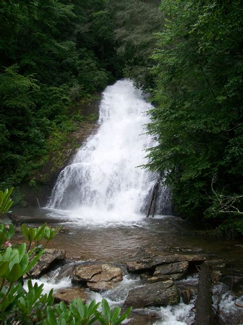 Helton Creek Waterfall in Blue Ridge GA | Beautiful waterfalls ...