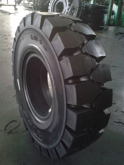 Forklift Tires For Sale Rubber Forklift Solid Forklift Tire 28x9-15 ...