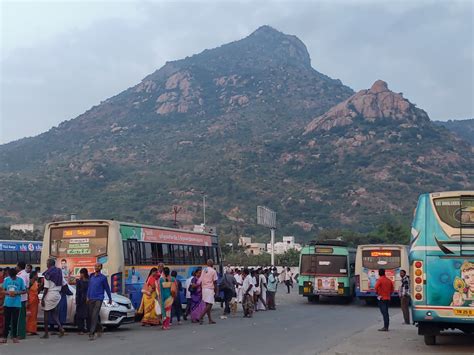 How To Visit The Tiruvannamalai - Making The Girivalam | TouristSecrets