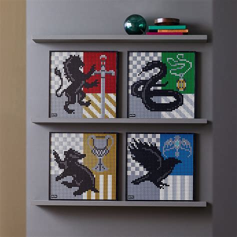 LEGO Art 31201 Harry Potter Hogwarts Crests (7) - The Brothers Brick ...