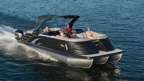 Best Pontoon Boats of 2024 - boats.com