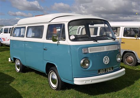 File:Volkswagen Camper Van - Flickr - mick - Lumix(2).jpg - Wikimedia Commons