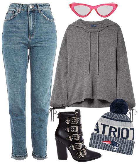 What to Wear to a Super Bowl Party in 2020 | Superbowl party outfit ...