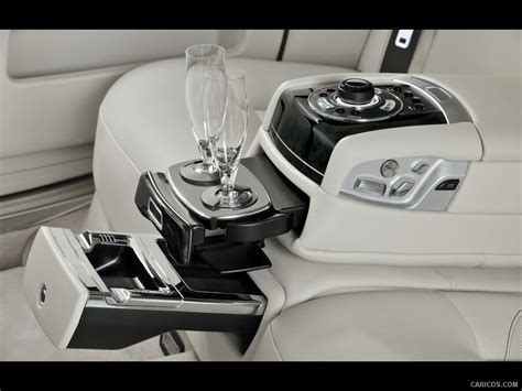 SPORTS CARS: Rolls Royce ghost interior 2012