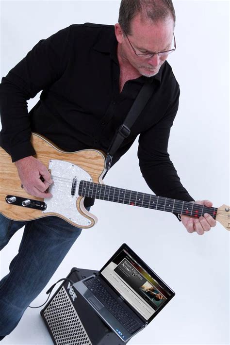 Fretlight LED learning guitar lights the way to quick and easy tuition