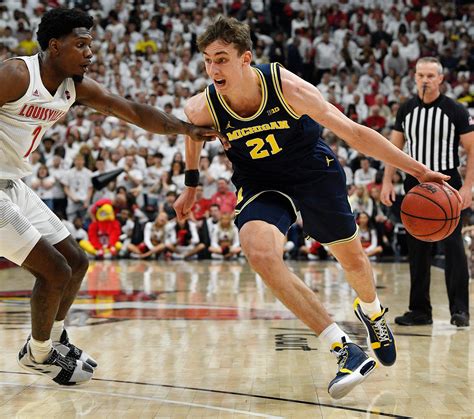 Michigan basketball's Franz Wagner still acclimating, searching for ...