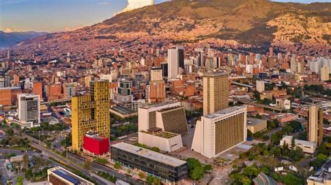 Medellín: explore a cidade e conheça sua história fascinante!