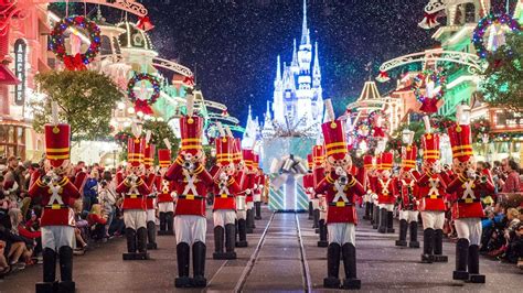 Mickey's Once Upon A Christmastime Parade at Very Merry Christmas Party - with Princesses ...