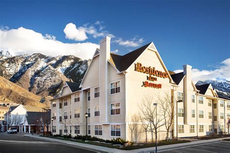 30 Best VERIFIED Pet Friendly Hotels in Salt Lake City with Weight ...