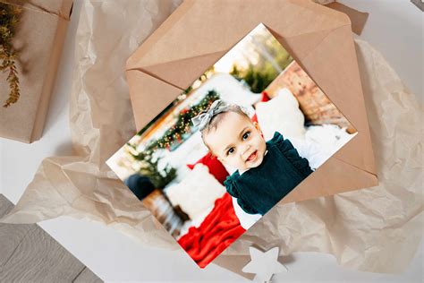 3 Simple Gifts to Give Your Photography Clients This Season - Iris Works