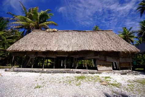 Tuvalu traditional meeting space | Tuvalu, Traditional, House styles