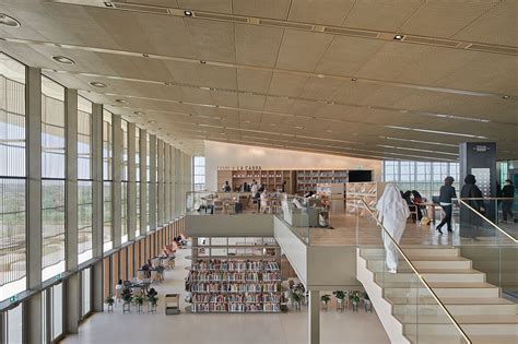 What contemporary library design looks like at its best | IndesignLive