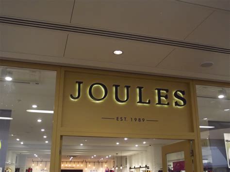 Review analysis of Joules shows poor refund policy | Gavagai