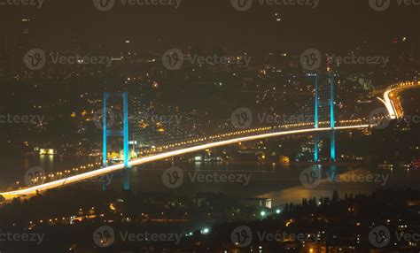 Bosphorus Bridge in Istanbul 11149504 Stock Photo at Vecteezy