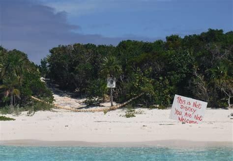 Snorkeling & Hiking the Beautiful Exumas - Low Flite