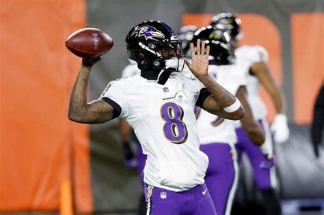 Baltimore Ravens’ Lamar Jackson wins player of the week, a Dez Bryant-inspired rule change and ...