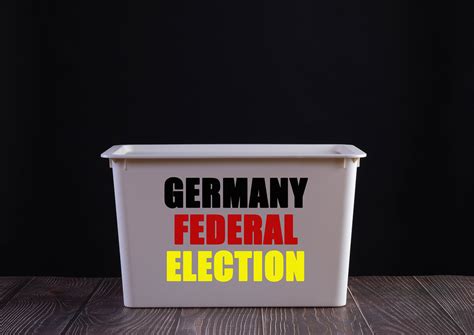 Notebook with 26.9.2021 Germany Federal Election date - Creative Commons Bilder