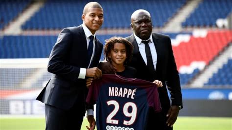 Ethan Mbappé: 5 Things to Know About Kylian's Younger Brother in Paris Saint-Germain's Academy ...