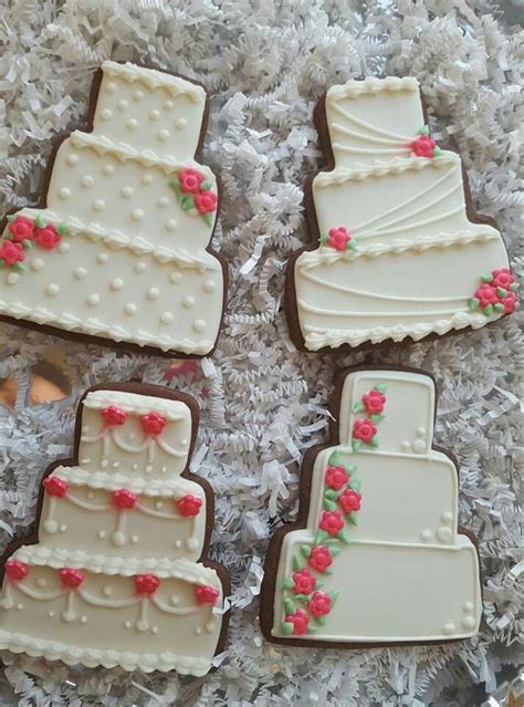 Wedding cake decorated cookies Heart Cookies Decorated, Wedding Cookies ...