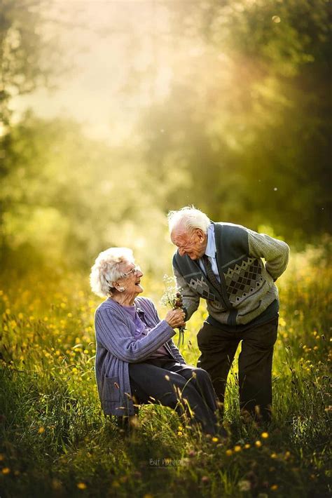 The 77 Most Beautiful Couple Photos That You Will Ever See | Older ...