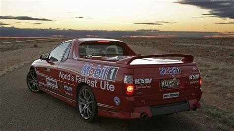 Holden Hsv Maloo R8 - Fotos de Holden HSV Maloo R8 2004 : Hsv maloo r8 vs bmw x6 m.