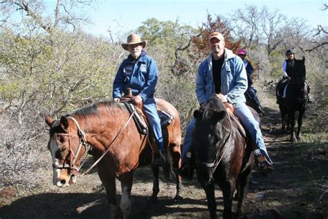 7 Best Farms & Ranches for Horseback Riding Near Austin, TX ...