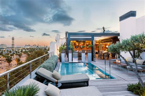 Best hotels in Barcelona with rooftop pools & views｜2024 Guide