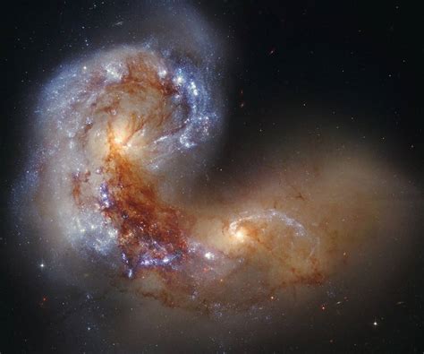 Tópicos em Física: Telescópio espacial Hubble registra violento choque entre galáxias