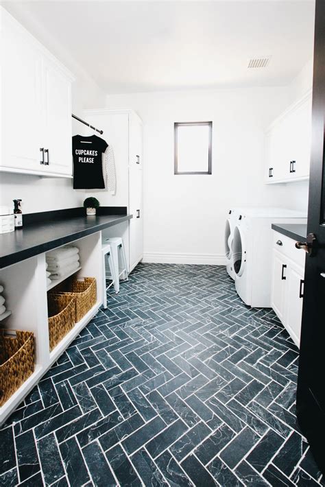 Perfect Small Laundry Room Space Savvy And Stylish De - vrogue.co