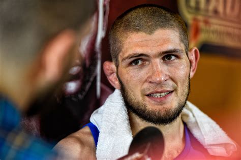 Khabib Nurmagomedov Ear / Khabib Nurmagomedov On Conor Mcgregor My ...