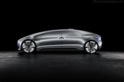 Mercedes-Benz F 015 Luxury in Motion