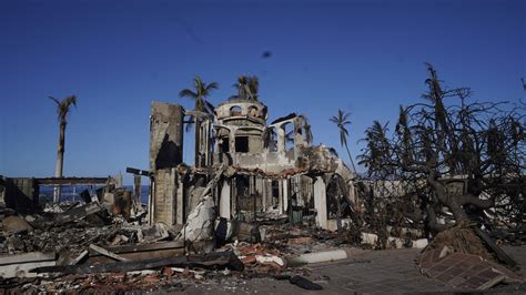 Photos: See the devastation from Hawaii wildfires : The Picture Show : NPR