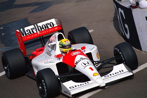 Ayrton Senna - McLaren MP4/6 (1991 United States Grand Prix in Phoenix ...