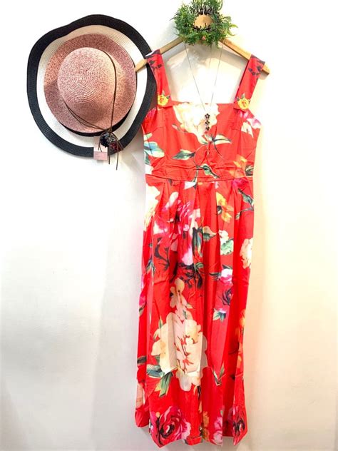 Korean red floral summer dress, Women's Fashion, Dresses & Sets ...