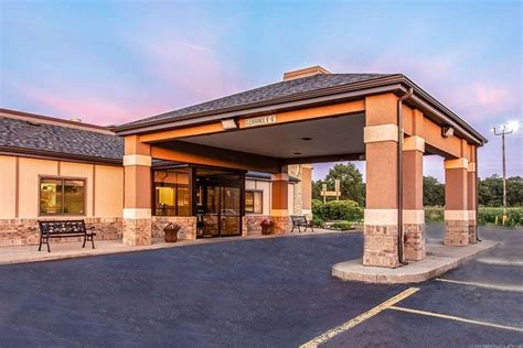 QUALITY INN & SUITES $146 ($̶1̶6̶6̶) - Updated 2024 Prices & Hotel ...