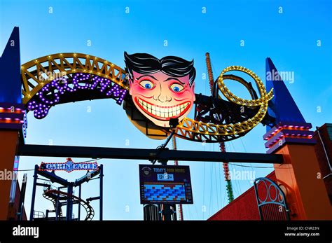 Coney Island Amusement Park Stock Photo - Alamy