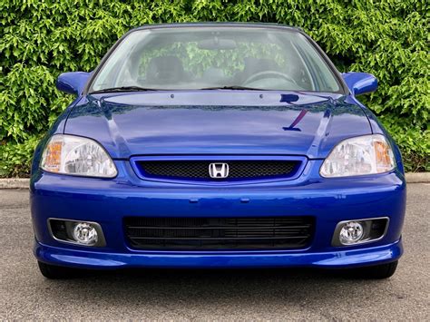 This 2000 Honda Civic Si just sold for an absurd $52,500 | Hagerty Media