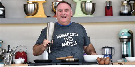 José Andrés's Nonprofit, World Central Kitchen, Feeds Victims of ...